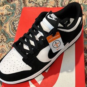 Men’s Nike Dunks